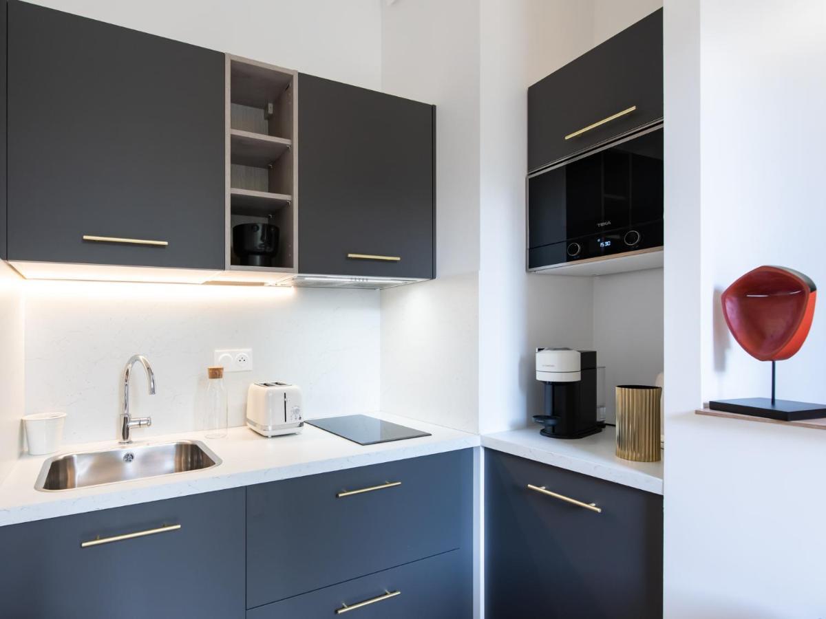 Luxury Apartment "Le Raffine" - Lyon Part-Dieu - Dreamy Flat Лион Экстерьер фото