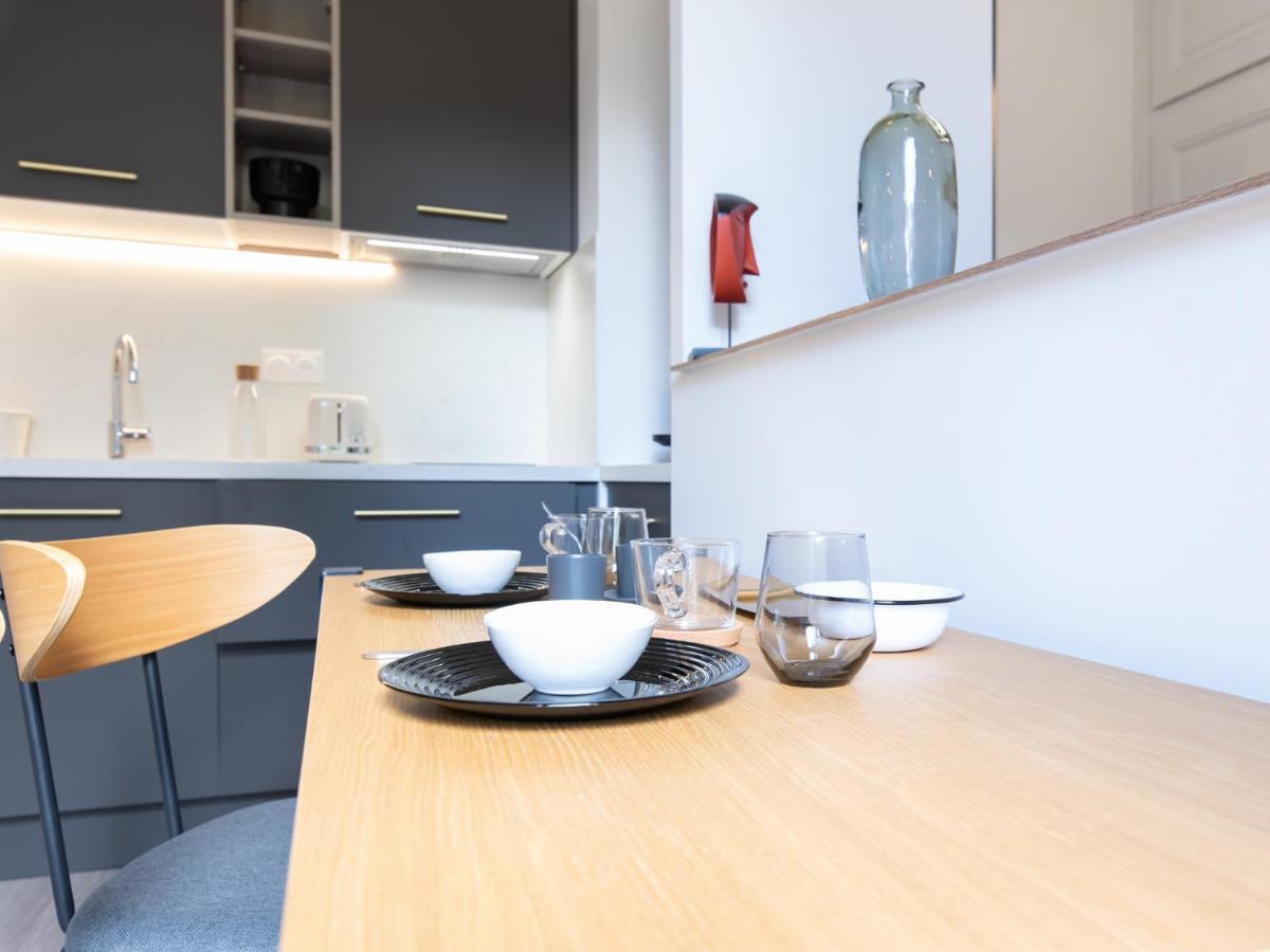 Luxury Apartment "Le Raffine" - Lyon Part-Dieu - Dreamy Flat Лион Экстерьер фото